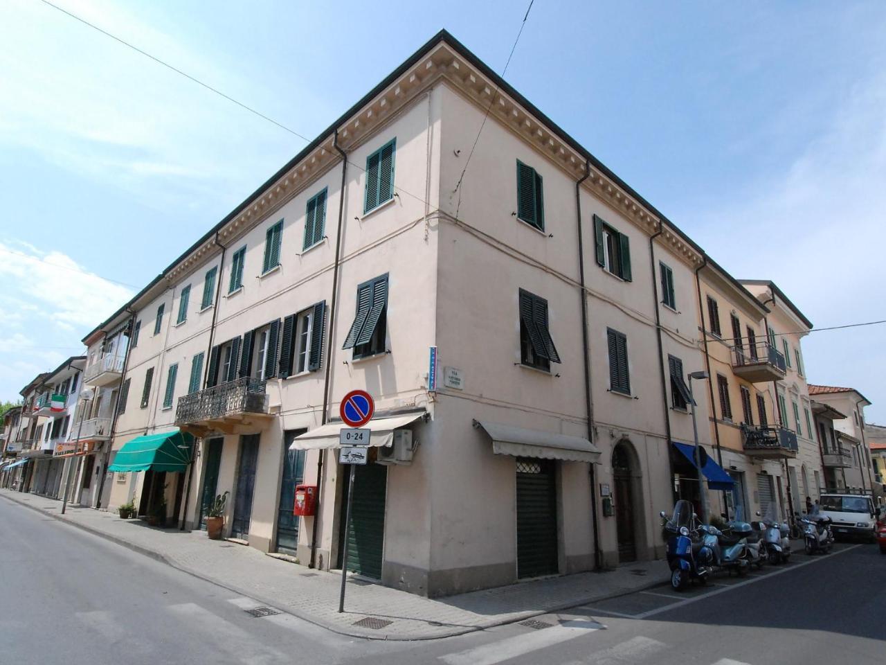 La Viareggina Hotel Viareggio Exterior photo